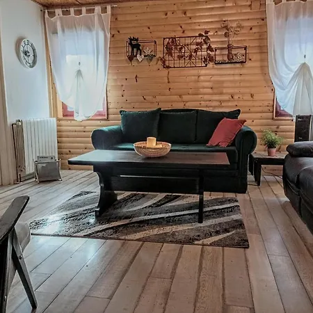 Kuca Za Odmor-kucica Chalet *