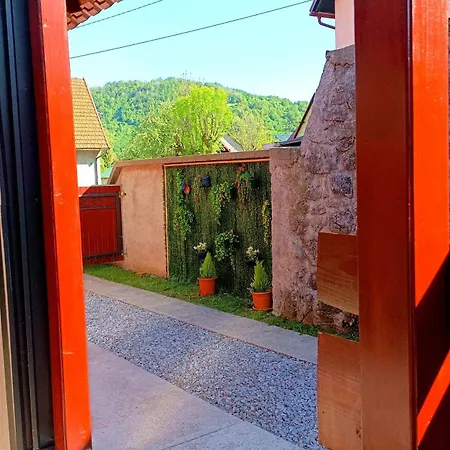 Kuca Za Odmor-kucica Chalet